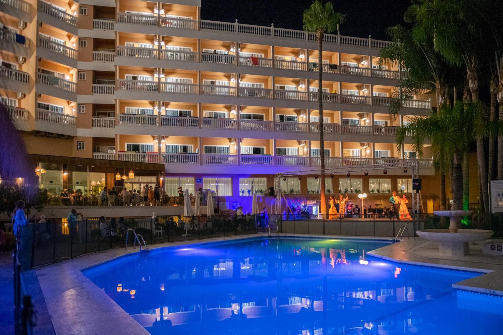 Hotel Parasol By Dorobe Торремолинос Экстерьер фото